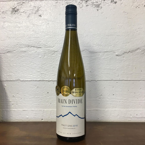 2016 Main Divide Pinot Gris