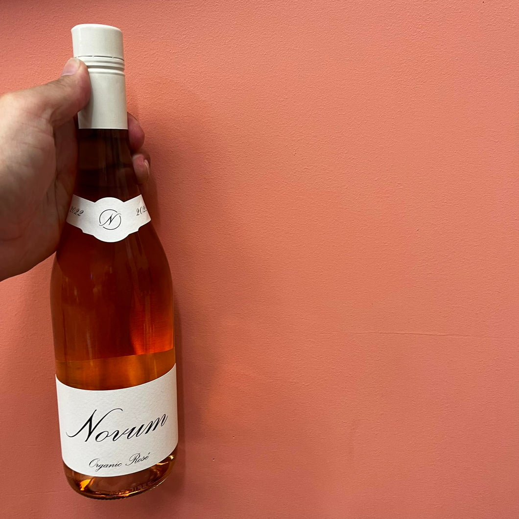 2022 Novum Rosé